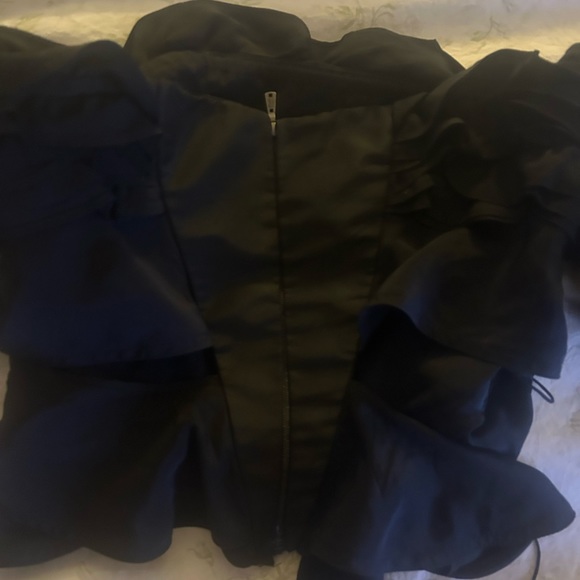 Runway Yves Saint Laurent Silk Sleeve-Accented Top- Designed by Tom Ford - Picture 14 of 14